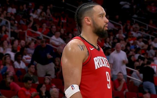 猛龙陷入困境，球队战术频频失误