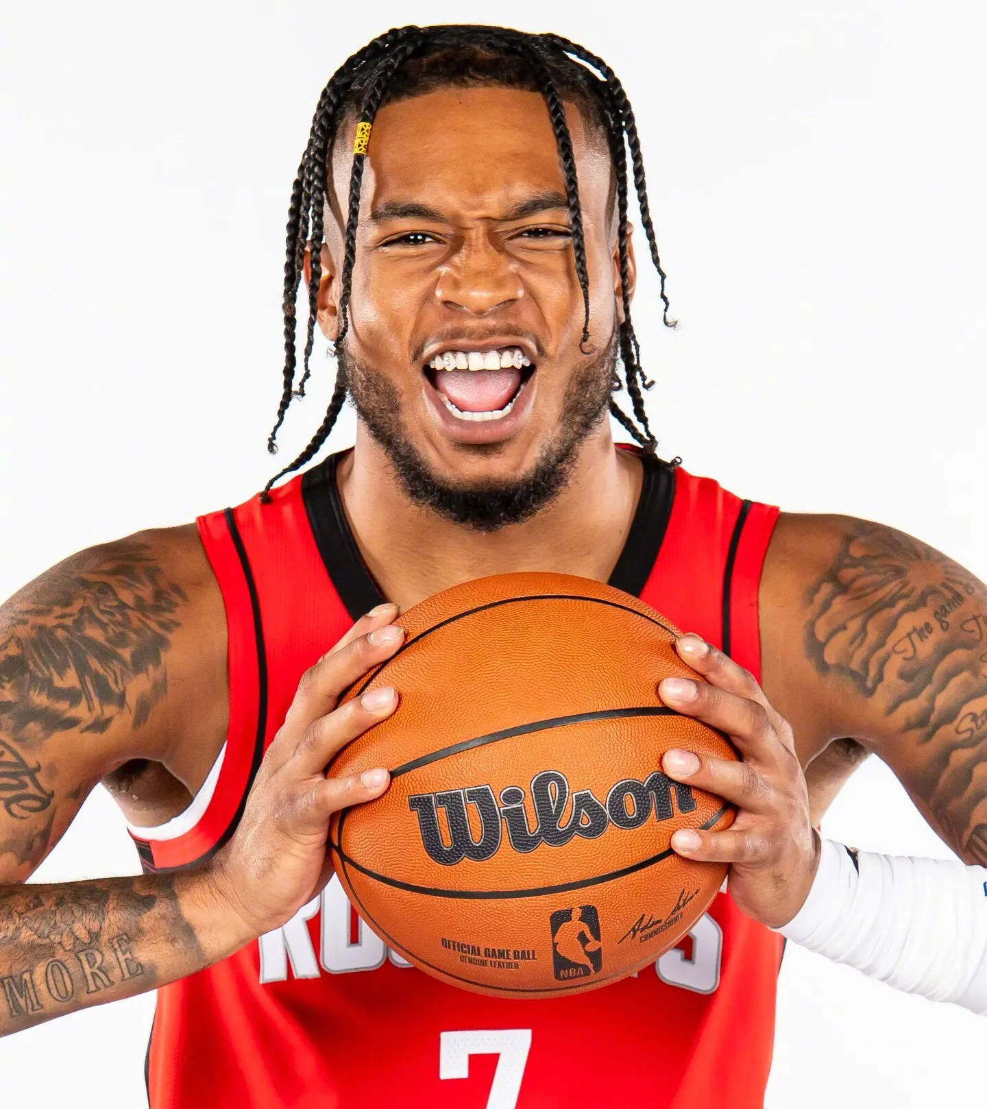 雷火电竞亚洲先驱-体能素质出色的球员表现抢眼