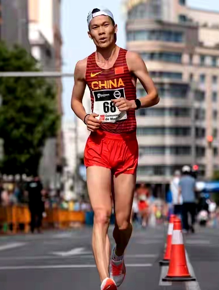 关于田径选手发挥出色，荣膺最佳MVP的信息