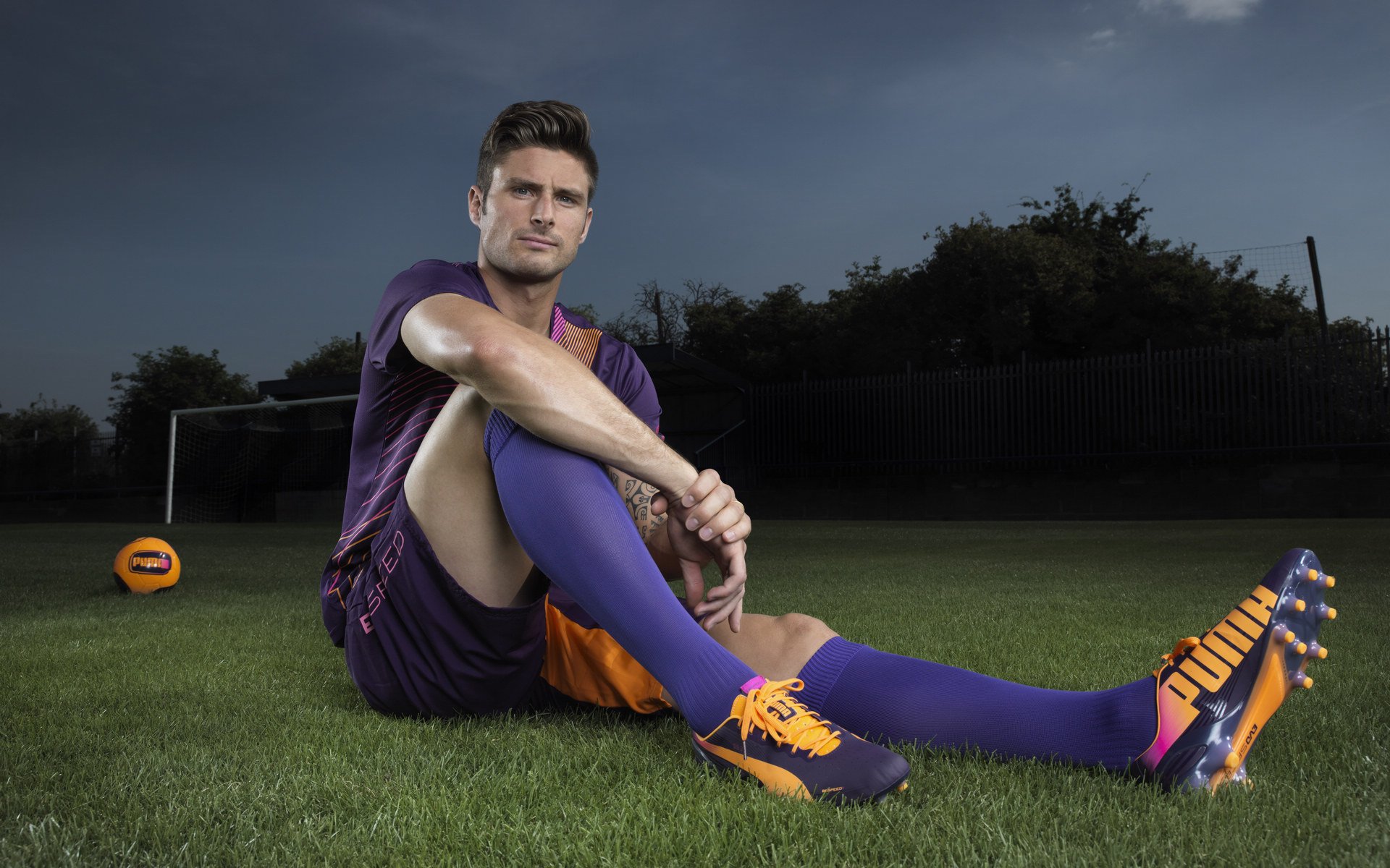 独步晋级命门！欧冠半决赛之夜的基耶萨，如何完成了对比赛唯一性的绝对占有？