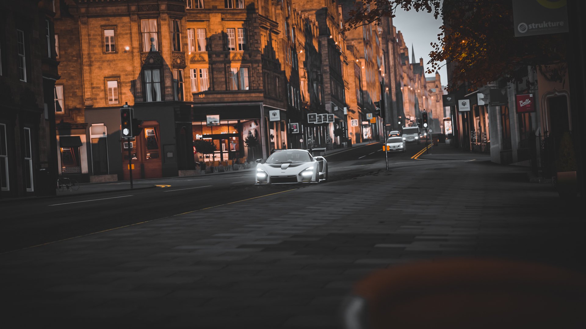 双线奇迹，魔术封锁新疆之谜，英格拉姆在F1赛道接管战局