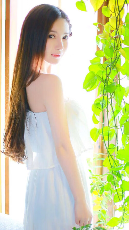 雷火电竞主播-当德甲争冠悬念投射到篮球场，湖人式战术如何锁定广东队